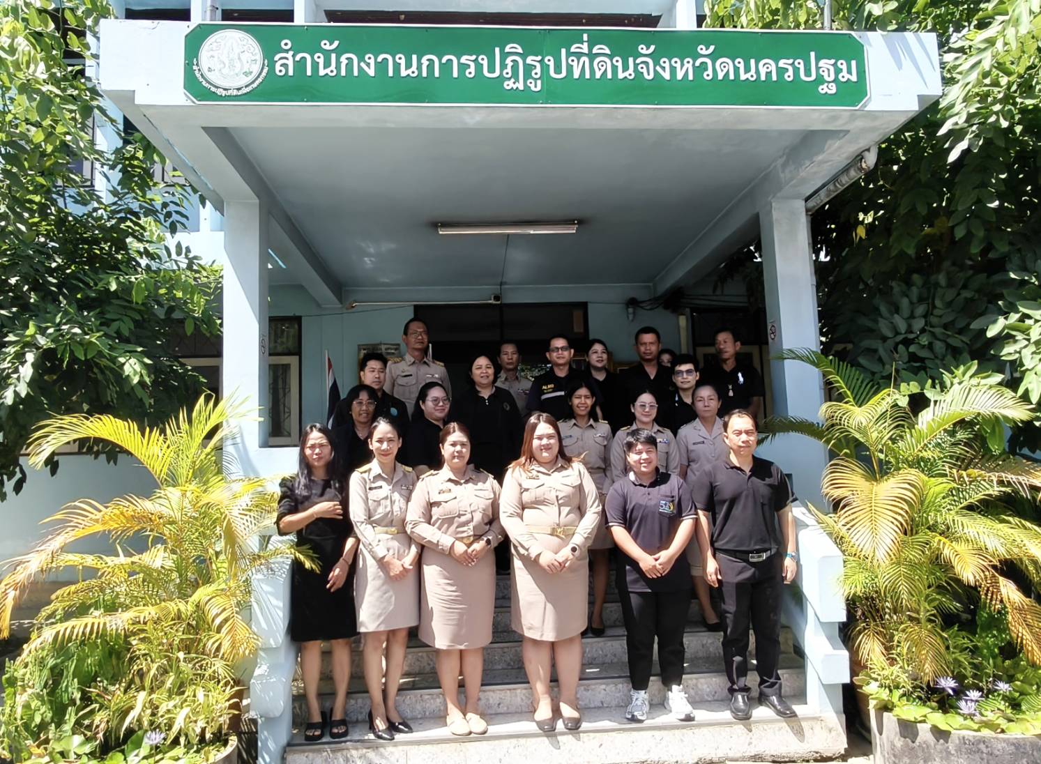 title - ผู้ตรวจราชการ ส.ป.ก. ประชุมตรวจติดตามความก้าวหน้าผลการดำเนินงานตามแผนการตรวจราชการของ ส.ป.ก. ประจำปีงบประมาณ พ.ศ. 2569 รอบที่ 2 เขตตรวจราชการที่ 2 จังหวัดนครปฐม และลงพื้นที่ตรวจเยี่ยมเกษตรกรในเขตปฏิรูปที่ดินจังหวัดนครปฐม